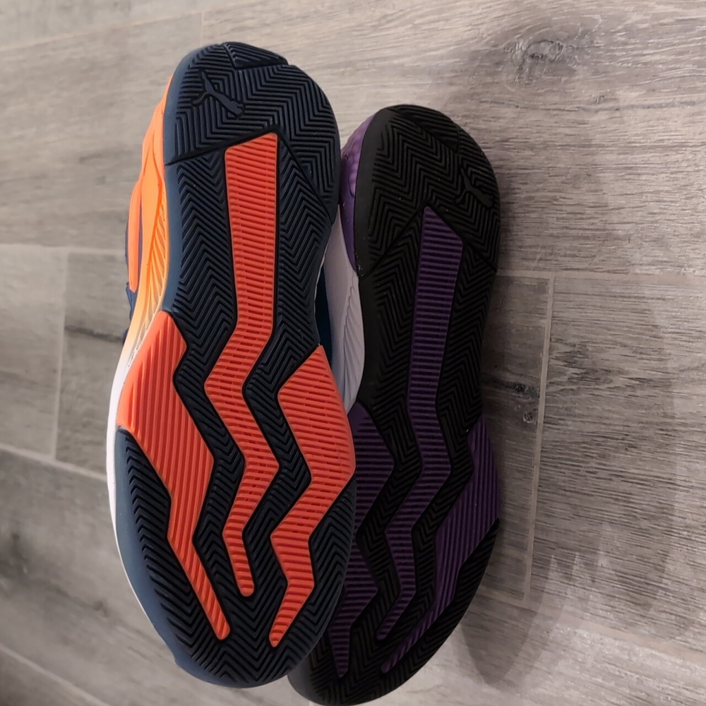 Puma Men's Blue and Orange Basketball Sneakers - Picture 6 of 6